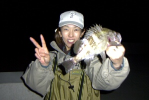 �Q��ڂ̒���łQ�V�D�T�����ނ����������`��